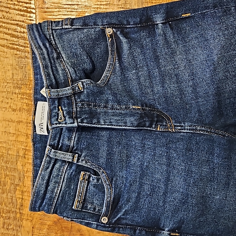 Zara jeans